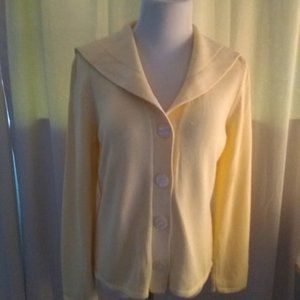 WHITE STAGE YELLOW BUTTON UP SWEATER SML